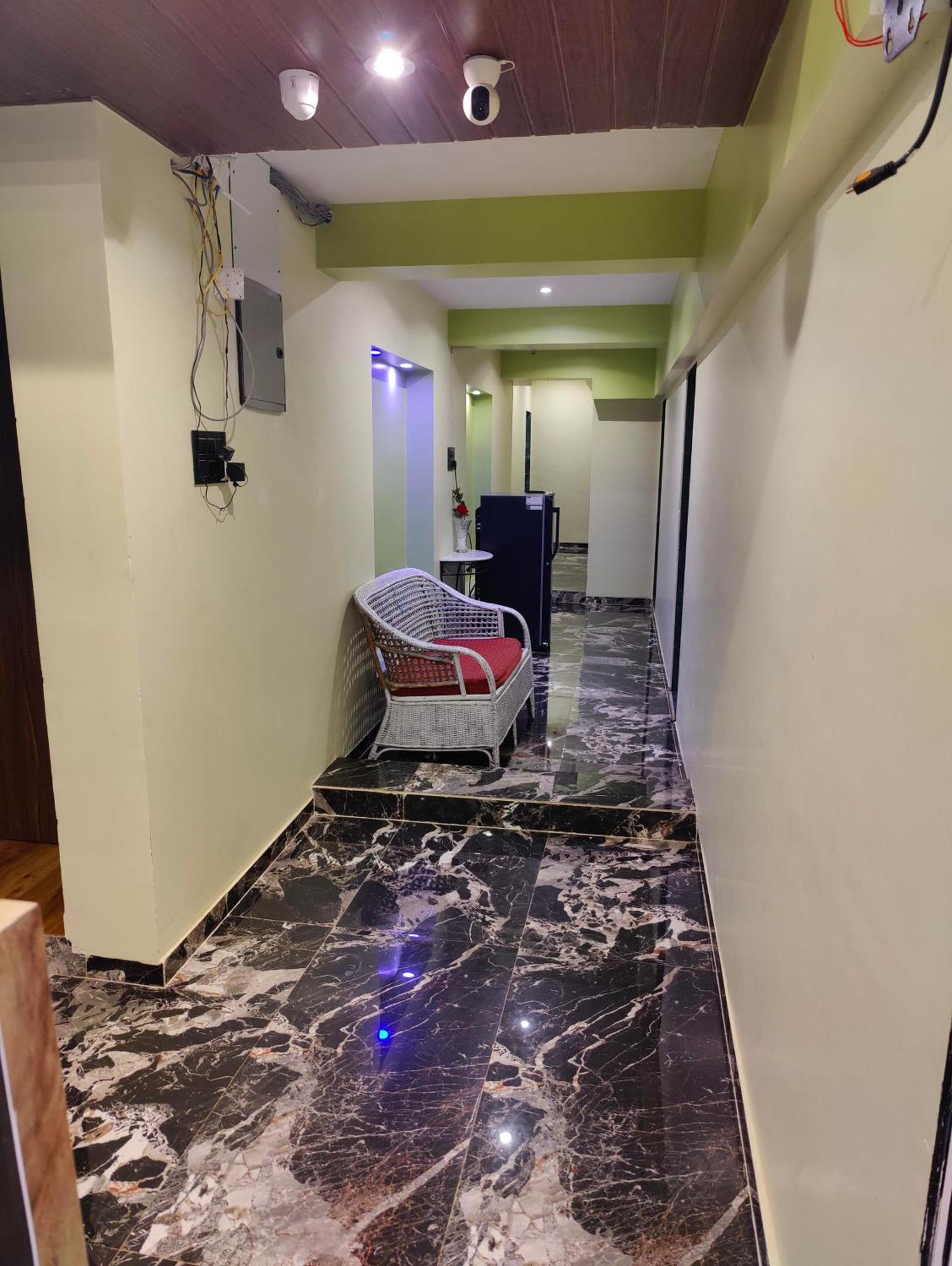 Hotel Garden View Inn - Near Nesco Mumbai Exterior photo